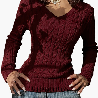 Women's knitted sweater with cable pattern and V-neck – fashionable casual sweater for everyday and office use