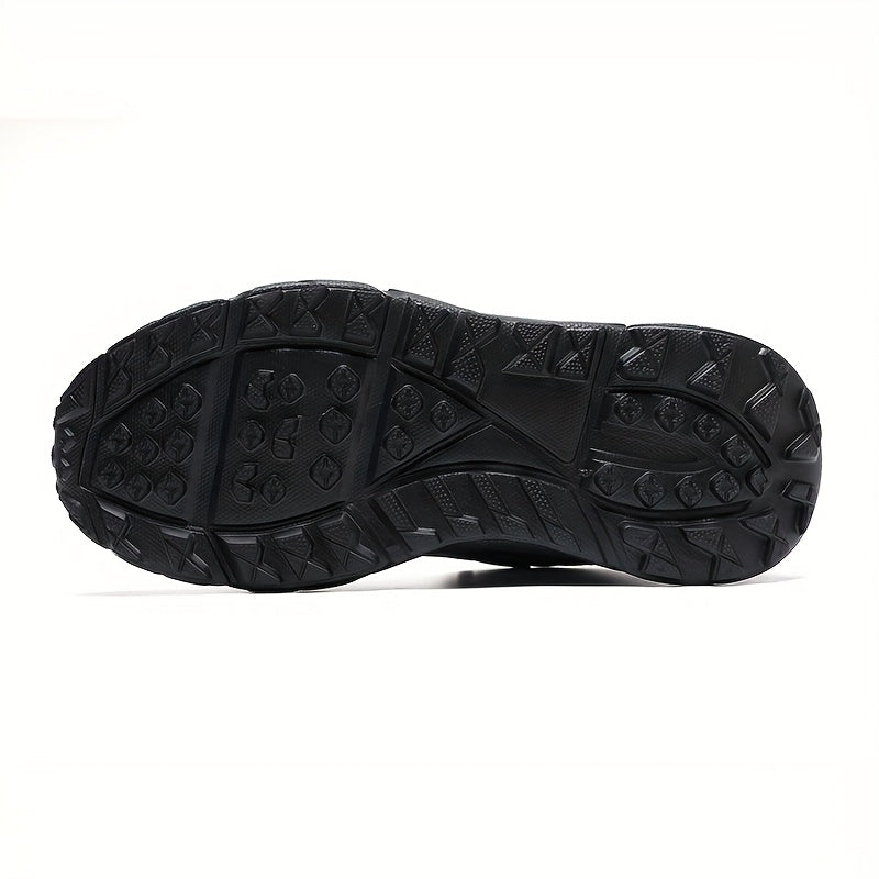 Herren Stiefel Schwarz mit Schnürsenkeln und Profilsohle