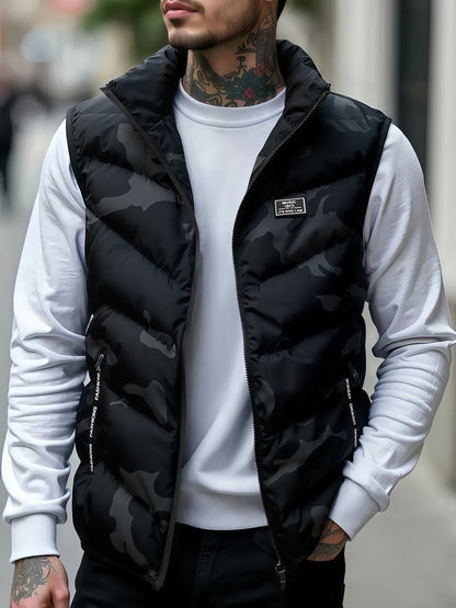 Men's quilted vest with stand-up collar & camouflage pattern