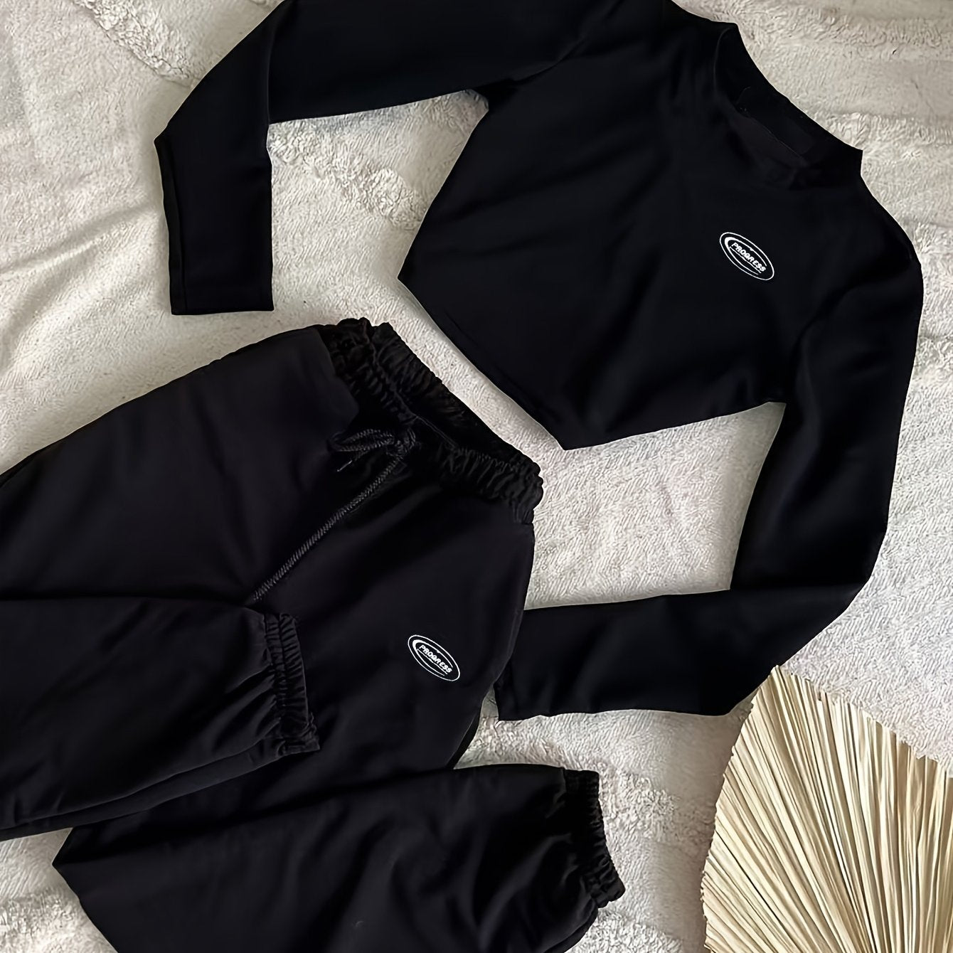 Damen Zweiteiler Crop Top Langarm & Jogginghose Schwarz