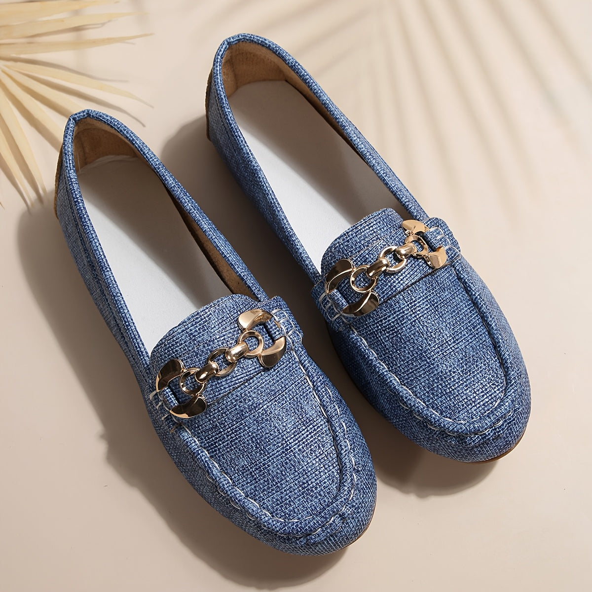 Women's Slip-On Moccasins with Chain Decoration – Fashionable Loafers for Everyday and Leisure Wear