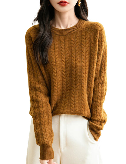 Women's cable-knit sweater with crew neck in caramel brown