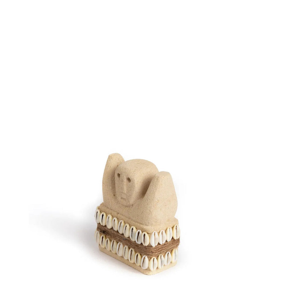 Stenen beeld zandsteen handgesneden Sumba #28 S, naturel – 4 x 9 x 10 cm, woondecoratie