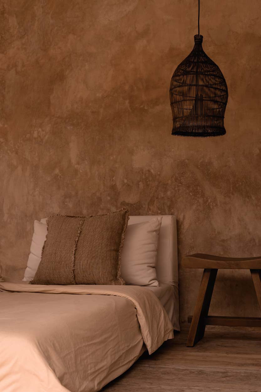 Hanglamp bamboe handgeweven Woven Bell, donker walnoot – 30 x 30 x 50 cm, voor eettafel of leeshoek