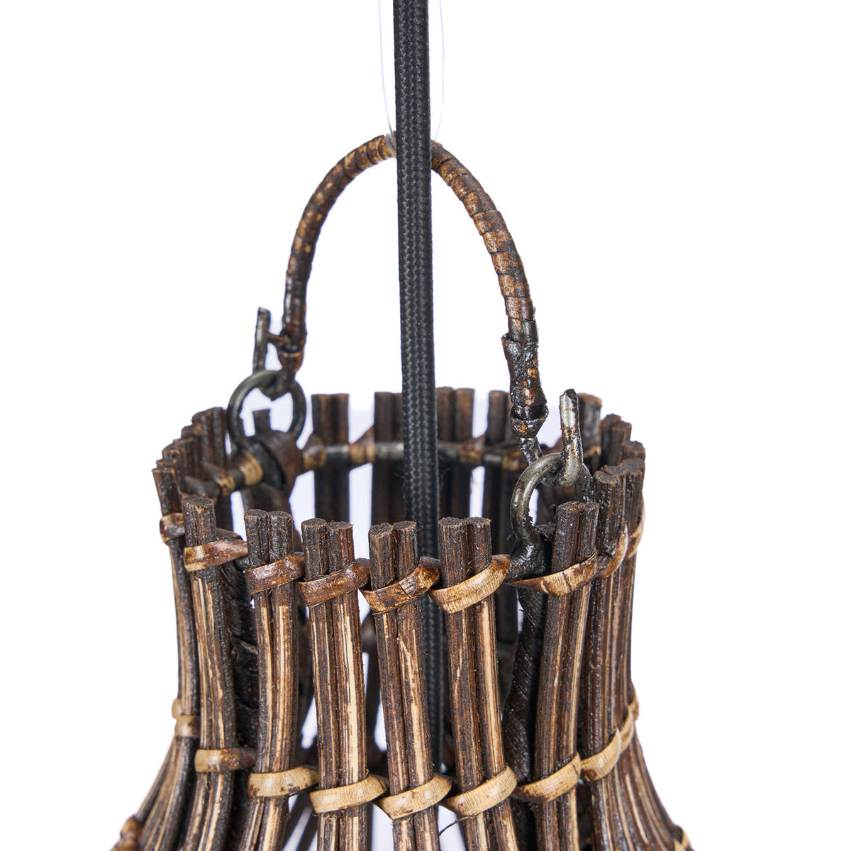 Hanglamp bamboe handgeweven Woven Bell, donker walnoot – 30 x 30 x 50 cm, voor eettafel of leeshoek