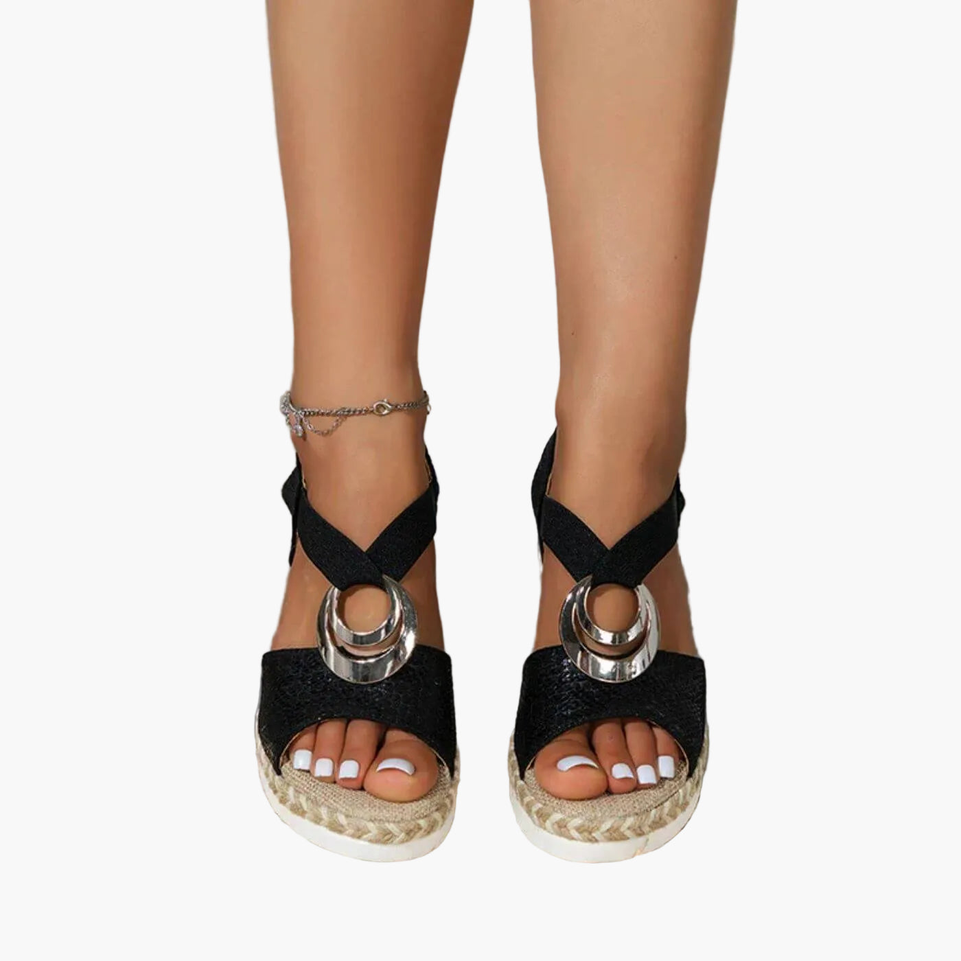 Women's platform sandals with wedge heel and decorative ring – fashionable summer shoes for leisure and everyday use