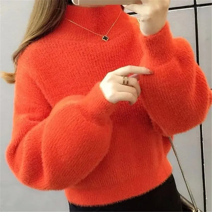 Women's fluffy turtleneck sweater with long balloon sleeves