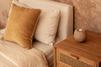 Kussenhoes fluweel Velvet Crush mosterdgeel 50 x 50 cm voor woonkamer en slaapkamer