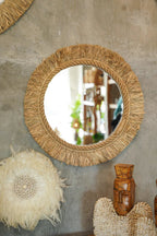 Spiegel rond raffia Tahiti naturel Ø 60 cm, handgemaakt met franjerand voor woonkamer, hal of slaapkamer