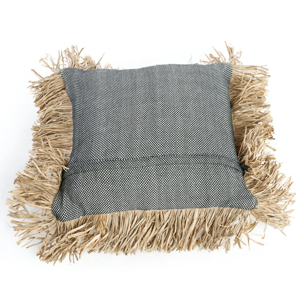 Kussenhoes katoen en raffia Bonita natuurlijk zwart 40 x 40 cm, met raffia franjes voor woonkamer