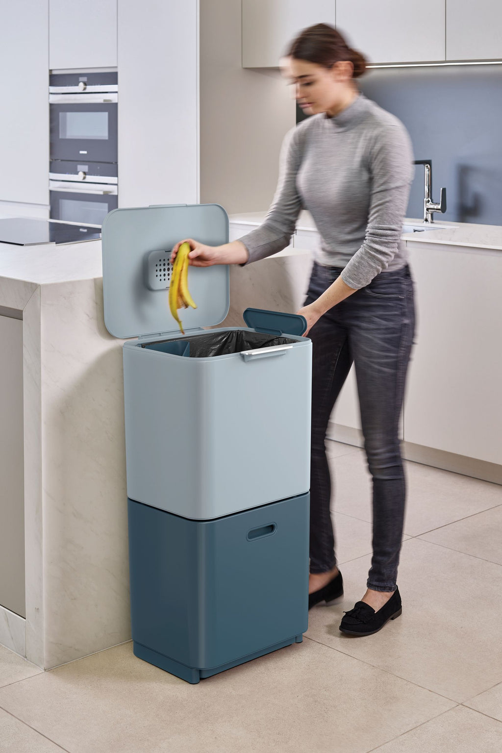 Prullenbak Totem Max Sky blauw 60 L, 2 compartimenten van 30 L voor afvalscheiding