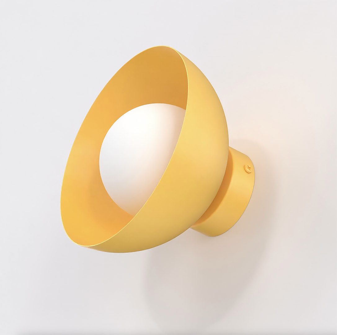 Wandlamp met schuin geplaatste komvorm in oranje en een witte bolvormige kap, bevestigd aan een lichte muur