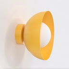 Wandlamp gepoedercoat staal minimalistisch Bibi K1 oranje met witte kap, G9 – 18 x 13 x 18 cm
