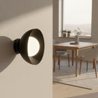 Wandlamp gepoedercoat staal minimalistisch Bibi K1 zwart met witte kap, G9 fitting