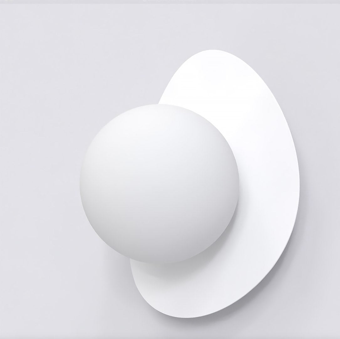 Wandlamp staal modern wit met ronde bol Ø 10 cm, G9 fitting, voor hal en slaapkamer