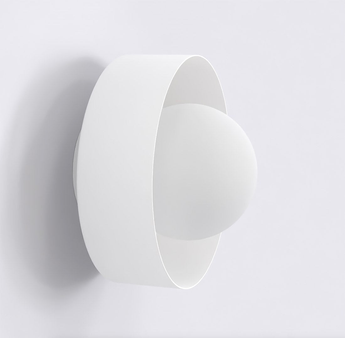 Wandlamp gepoedercoat staal Lulu K1 minimalistisch wit, met bolkap Ø 10 cm, G9 fitting – hal, slaapkamer