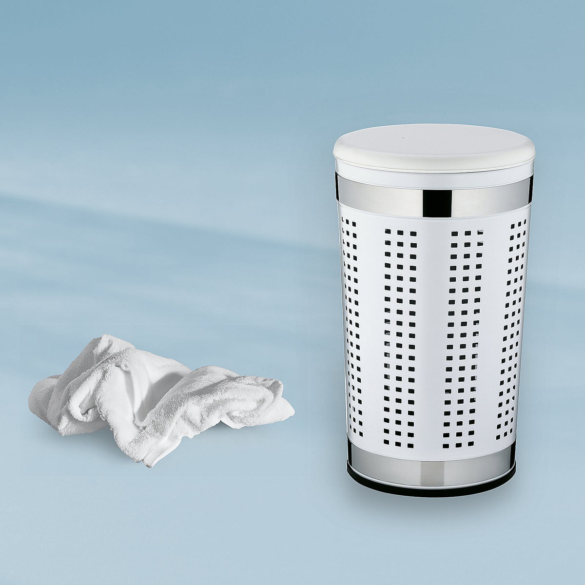 Wasmand met zitdeksel wit gecoat metaal Sevilla, Ø 35 cm hoog 60,5 cm, voor badkamer