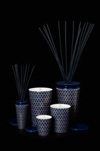 Geurdiffuser Ilum Cologne Retro porselein blauw met geometrisch patroon, klein, met geurstokjes