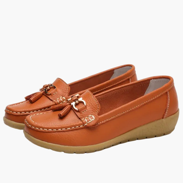Women's moccasins comfort slip-ons with tassel for everyday and office use