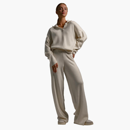Women's loungewear set – oversized knit sweater with collar and wide pants – comfortable casual suit for home and everyday use