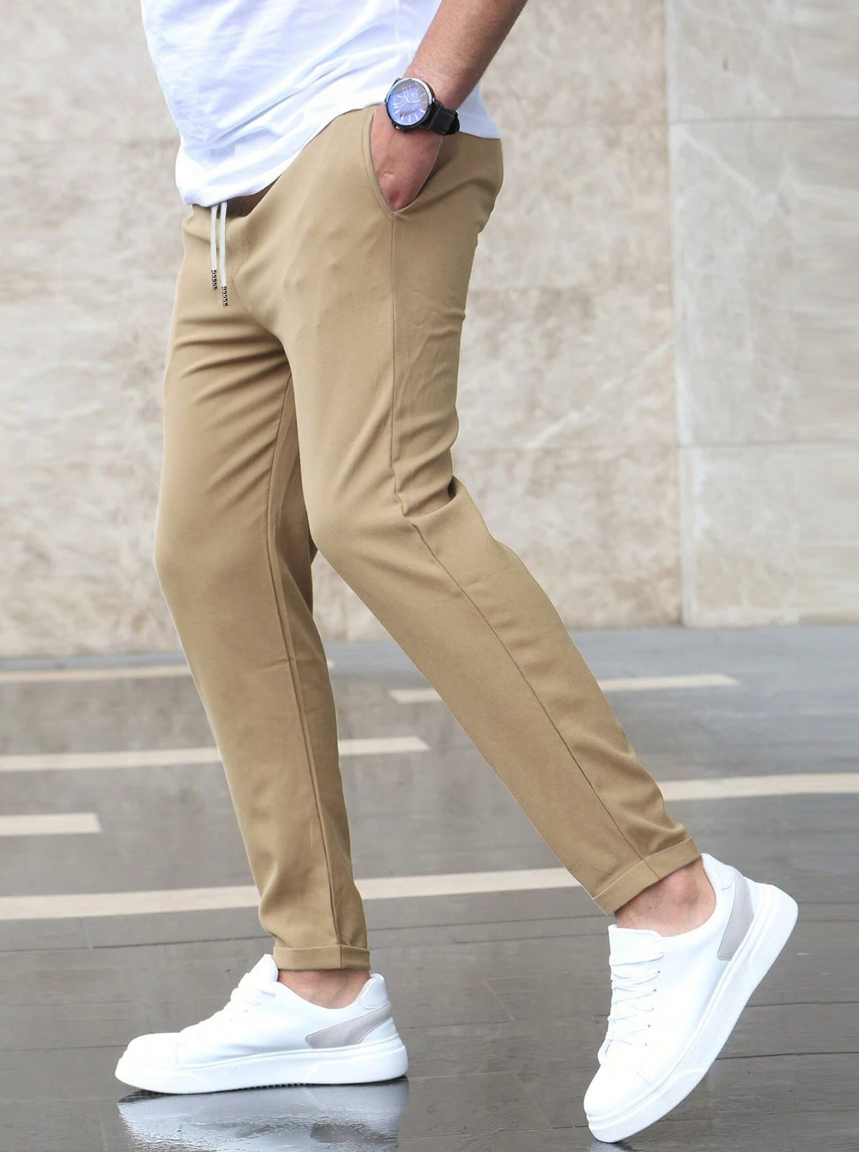 Men's Slim-Fitting Sweatpants – Sporty Elegant Casual Trousers for Everyday and Exercise