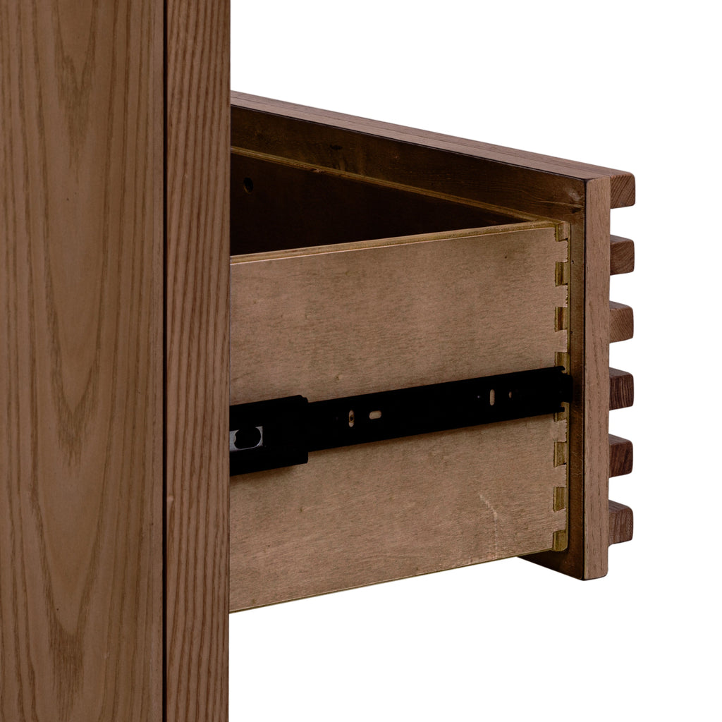 Ladekast essenhout Tanner Roux bruin H 84 x B 173 x D 46 cm, zes lades, voor slaapkamer