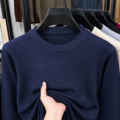 Men's fine-knit crew-neck sweater with long sleeves - navy blue