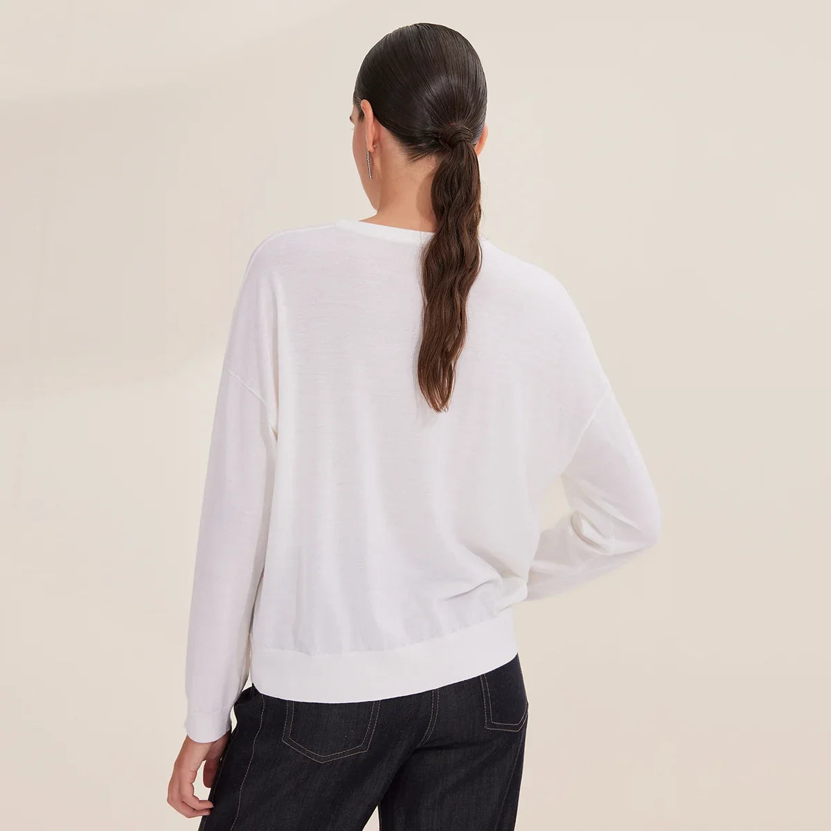 Women's Crew Neck Long-Sleeve Top with Decorative Pocket – White