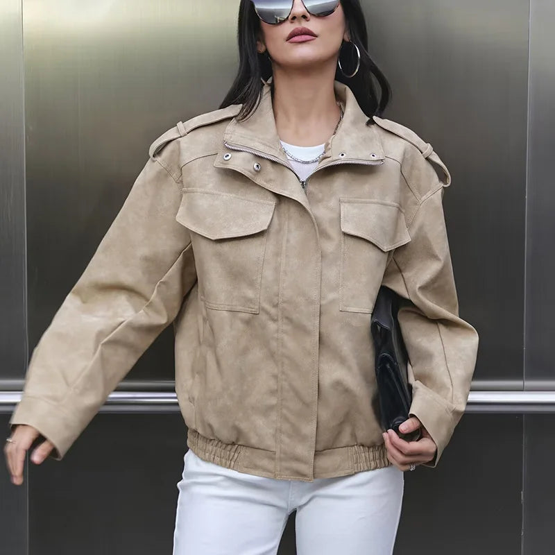 Übergangsjacke mit Stehkragen und Brusttaschen für Damen