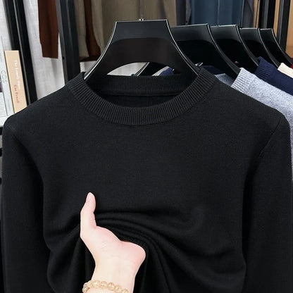 Men's fine-knit crew-neck sweater with long sleeves - navy blue