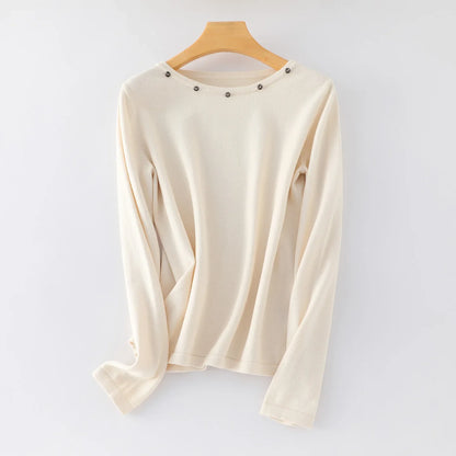 Damen Langarmshirt mit Rundhalsausschnitt und Zierknöpfen