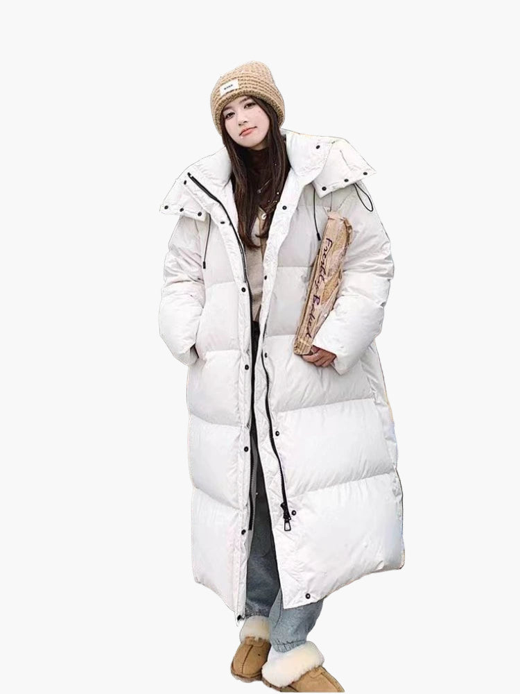 Women's winter quilted coat with hood – long puffer, relaxed fit, windproof, perfect for cold days