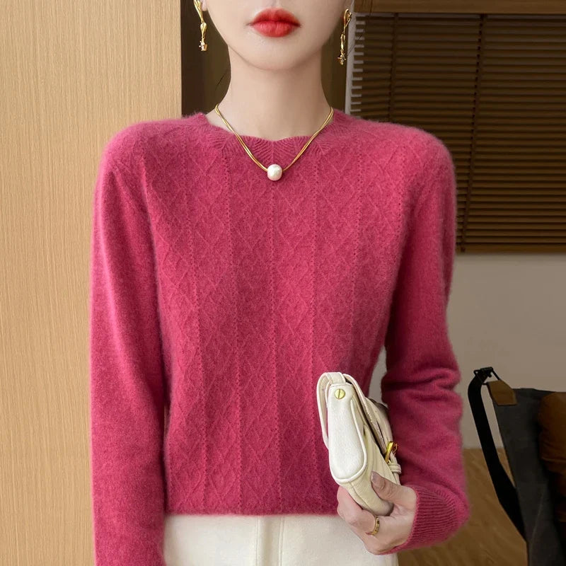 Women's crew-neck knitted sweater with diamond pattern long sleeves