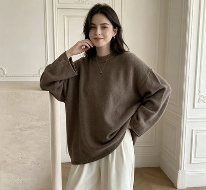 Women's oversized crew-neck long-sleeve knitted sweater