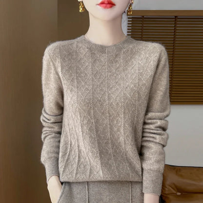 Women's crew-neck knitted sweater with diamond pattern long sleeves