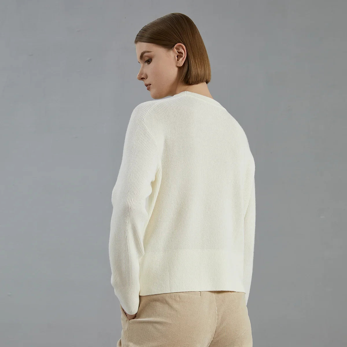 Women's ribbed crew-neck long-sleeve sweater