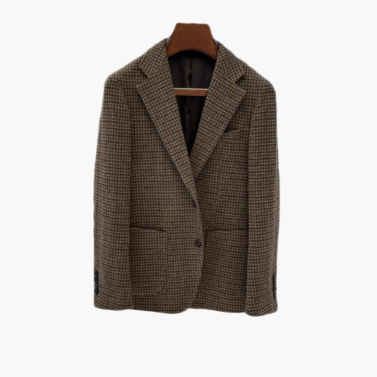 Men's checkered blazer in classic business style – elegant casual and office outfit