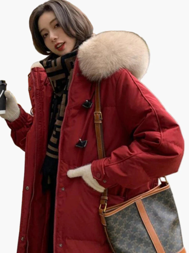 Women's winter parka with hood and fashionable design – perfect for cold days