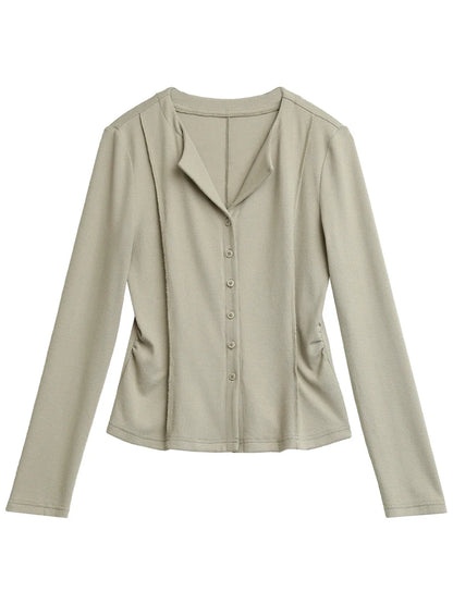 Women's long-sleeve cardigan with collar and button placket