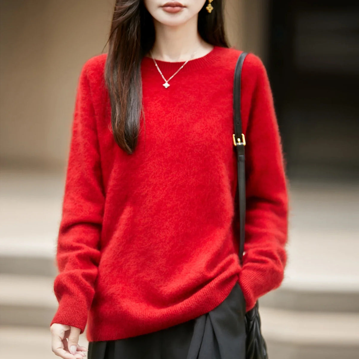 Women's soft fine-knit crew-neck long-sleeve sweater