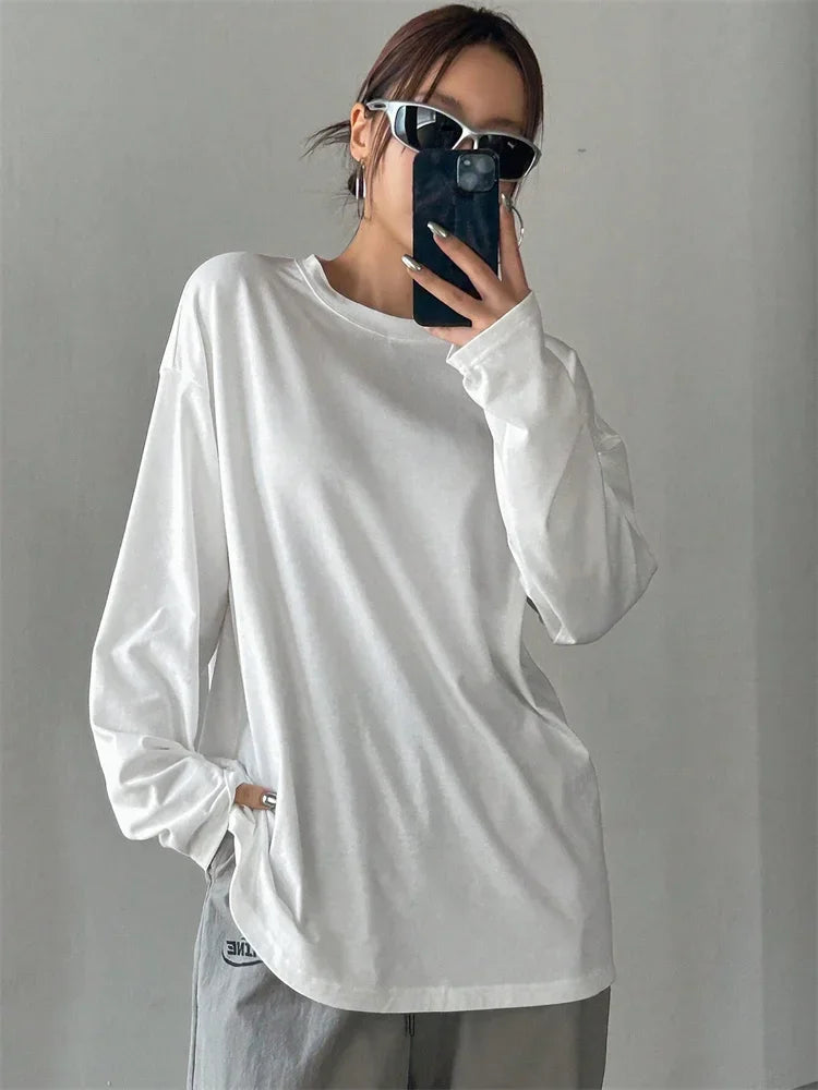 Women's oversized long-sleeve shirt, crew neck, black and white basic long-sleeve top