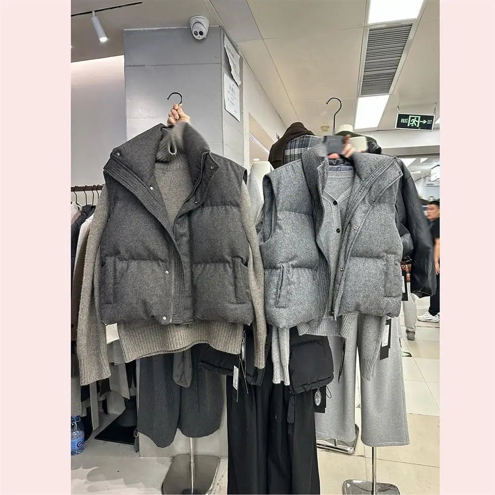 Women's Quilted Vest Gray High Collar Sleeveless Jacket