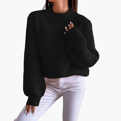 Women's knitted sweater with round neckline – fashionable oversize sweater for autumn and winter