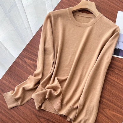 Women's fine-knit crew-neck long-sleeve basic sweater