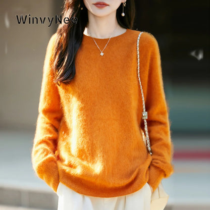 Women's soft fine-knit crew-neck long-sleeve sweater