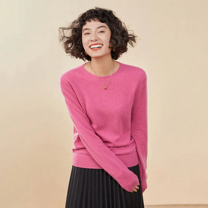 Women's crew-neck sweater, long sleeves, soft material