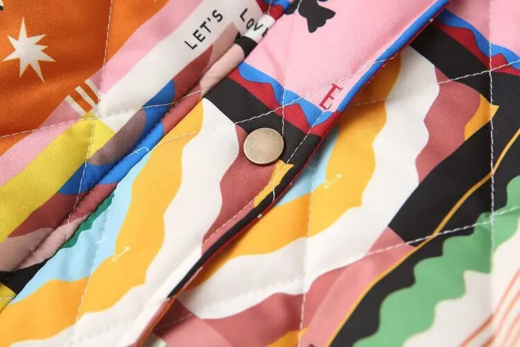 Damen Patchwork Vintage Bomberjacke – Modische Freizeitjacke im Retro-Stil