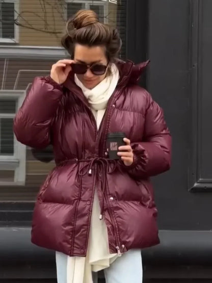 Damen Steppjacke mit Gürtel und hohem Kragen
