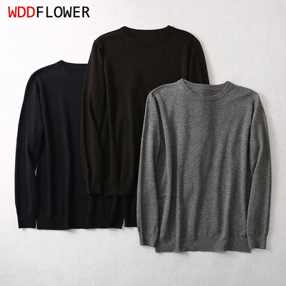 Unisex crew-neck sweater, long sleeves, fine knit, in black, gray, or brown