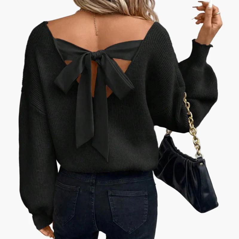 Women's sweater with back cutout and bow – fashionable knitted sweater for leisure and everyday use